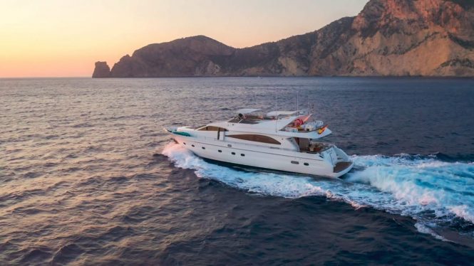 motor yacht NEPHENTA