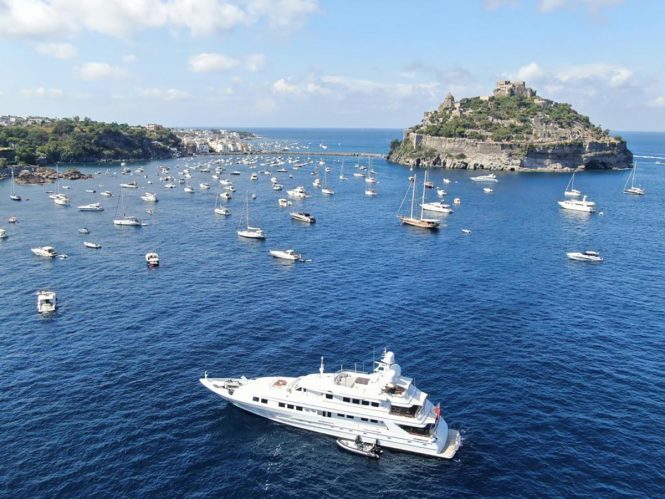 Lady Nora yacht - Credits Roger Egea