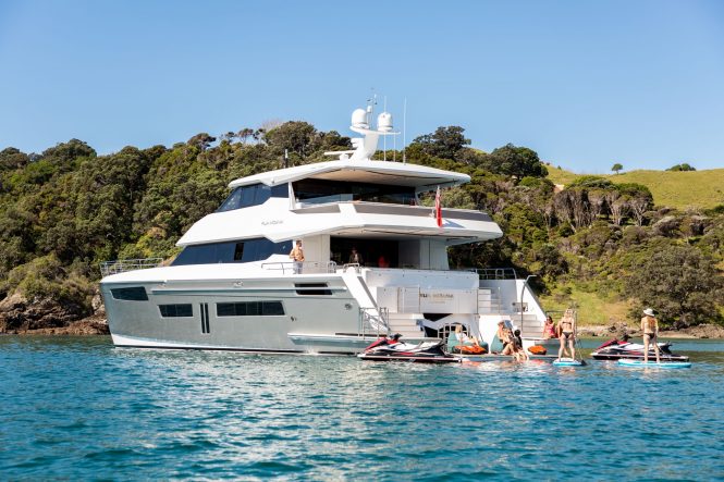 Yacht charters with RUA MOANA yacht