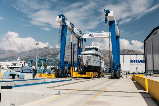 moving onto the water - Lemanja yacht