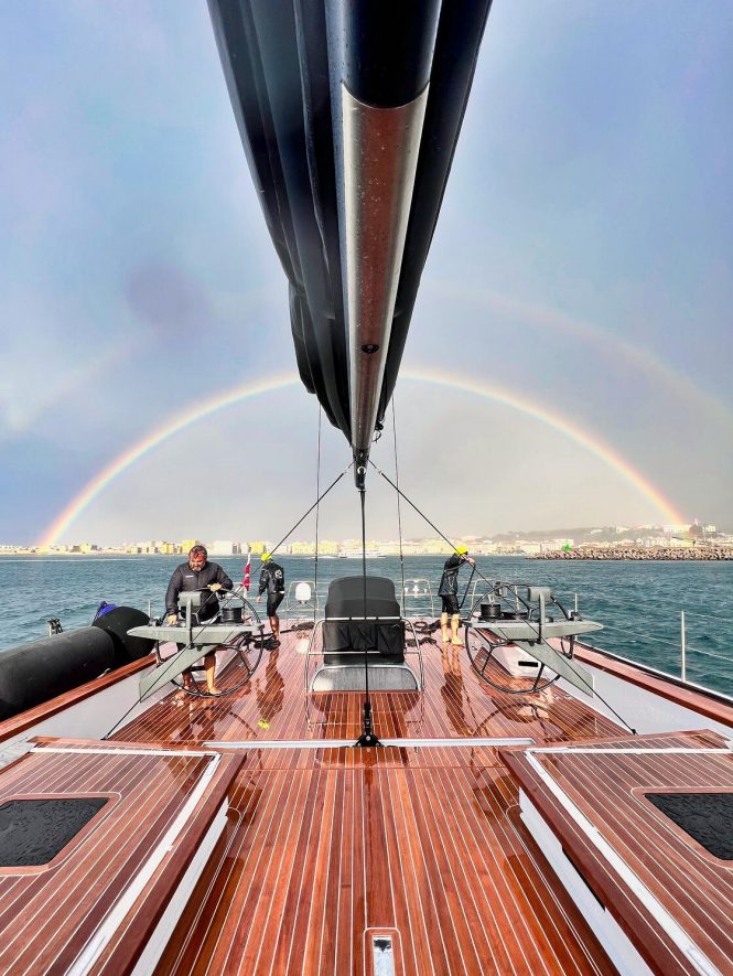 The winner of this year’s edition of the Southern Wind Crew Photo Contest is: SW105 GT TANIWHA