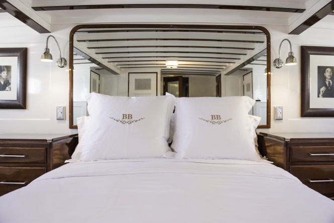 Elegant deluxe stateroom