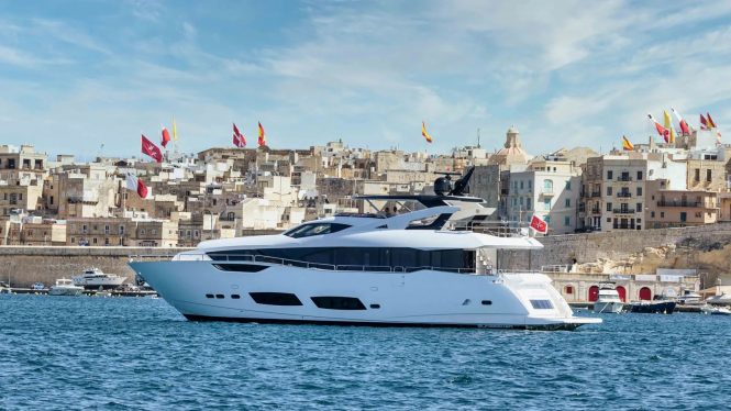 Motor yacht ANNA-LIZA G