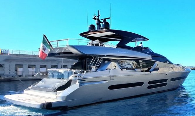 Motor yacht MY LIFE FIVE II