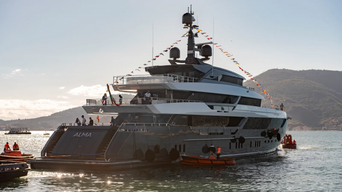 SL 57Steel yacht Alma