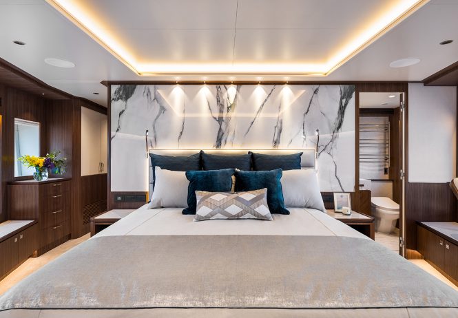 JEMILY II |  Master suite