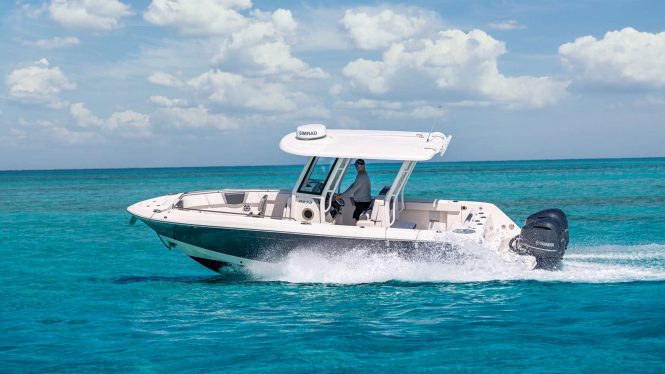 The Bahamas | MARGATE tender in the clear blue water