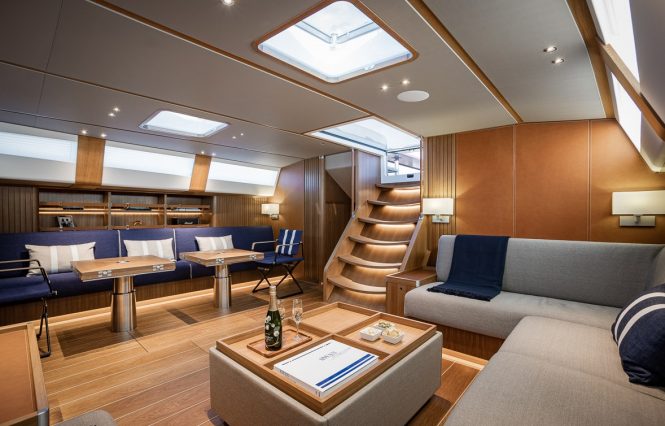 Main salon | image from Navis Yachts