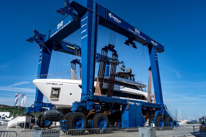 Custom Line yacht FAMILIA ready to hit water