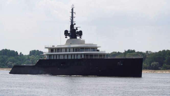 Superyacht CELERIUS on sea trials | image Dr Duu photography