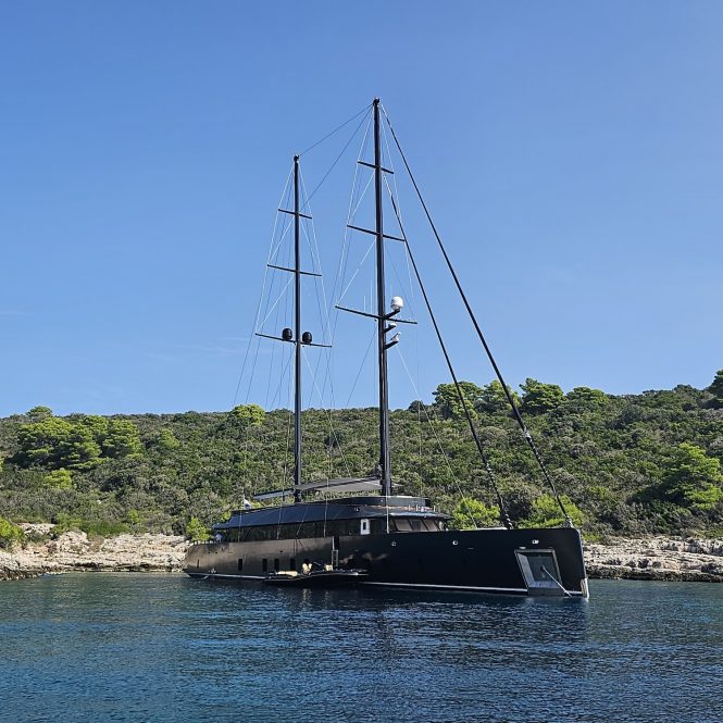 Luxury yacht SCORPIOS