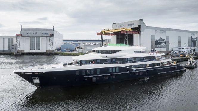 Superyacht AMELS 242