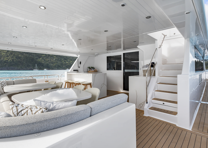 Main deck aft