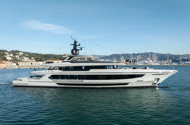 Baglietto motor yacht INFINITY