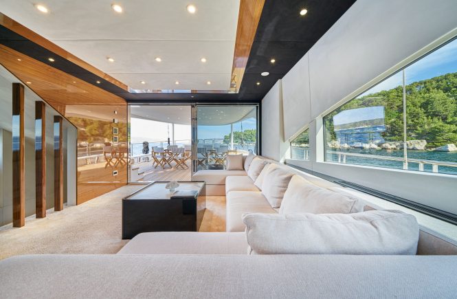 Main salon on board superyacht ACAPELLA