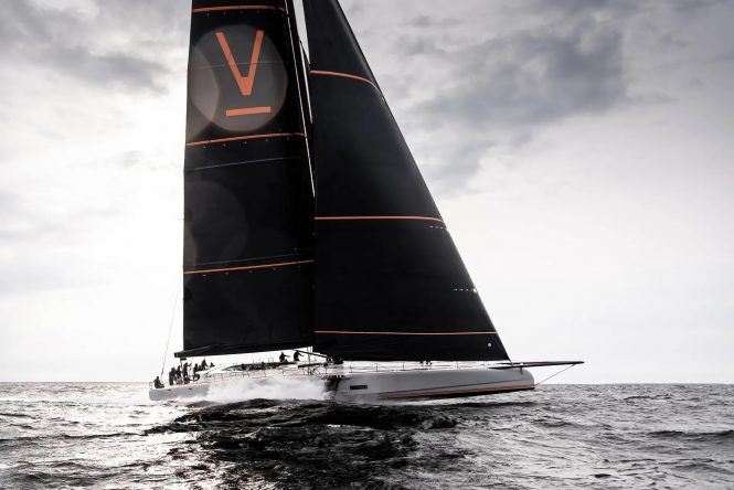 Sailing yacht RAVEN