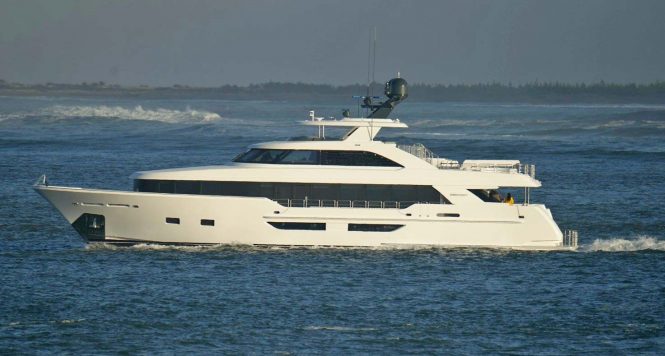 Motor yacht PRICELESS | Westport Yachts