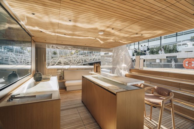 Beach club | image EB Yachts Solutions