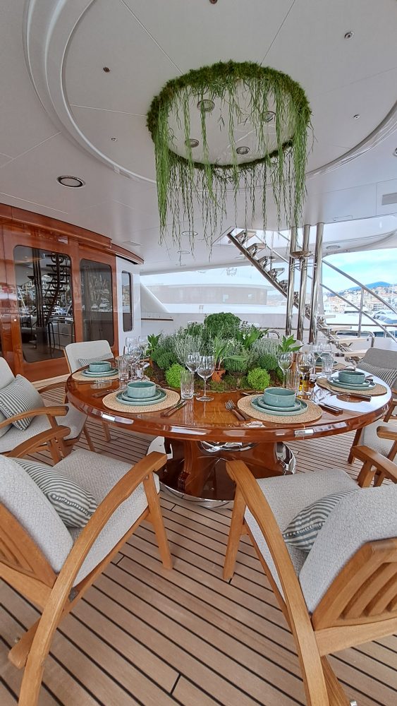 Beautiful table presentation aboard yacht NECTAR