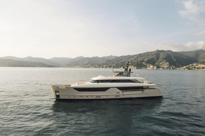 Luxury motor yacht ANDIAMO