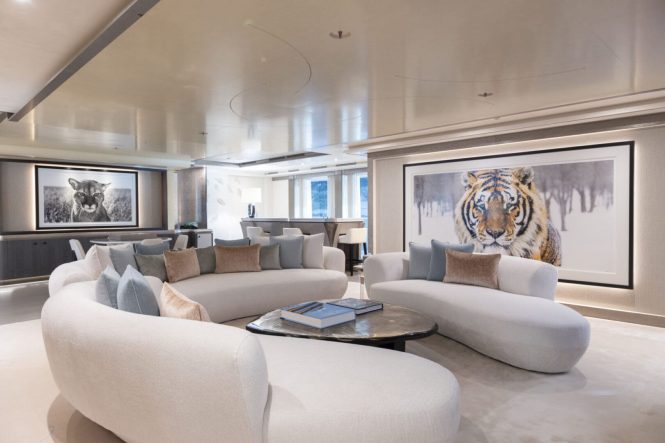 Interior - superyacht LUNA