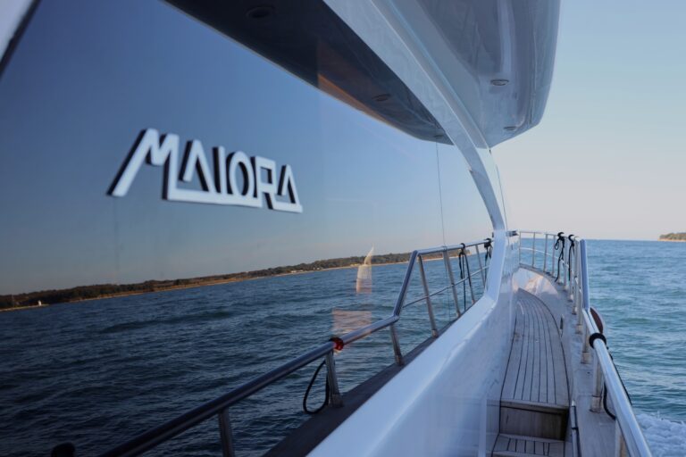Side deck