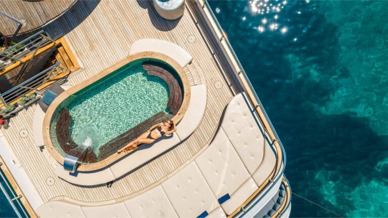 Sundeck