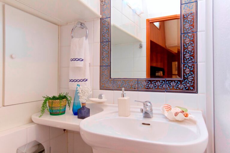 Guest ensuite