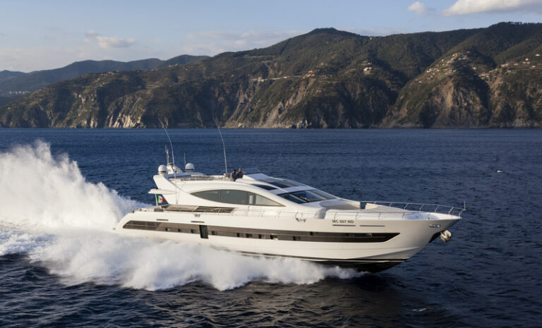 1-102 Flyingsport Yacht SEALOOK by CNN