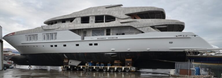 1-54m motor yacht C24 1 (M54) under construction at Mondo Marine