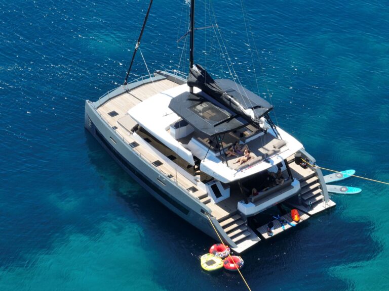 Luxury yacht MOONLIGHT