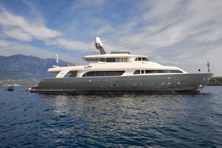 M/Y ZIACANAIA (ZIA CANAIA)
