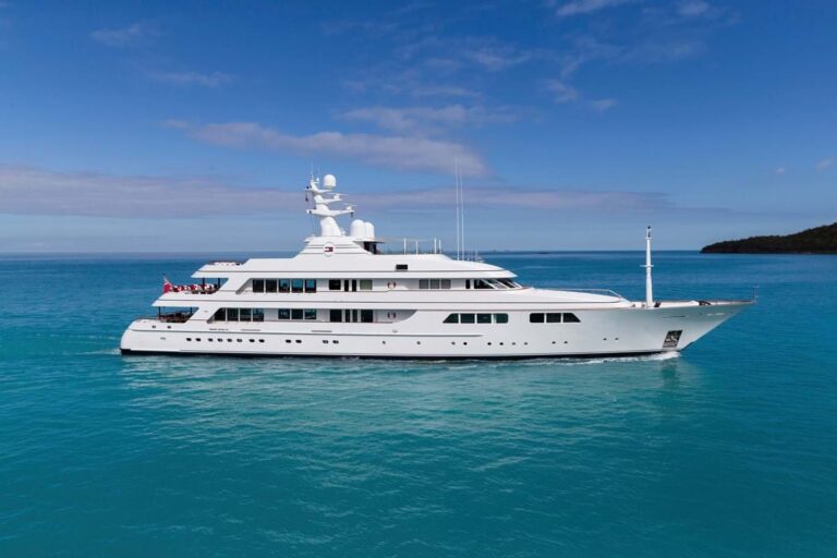 De Voogt Naval Architects