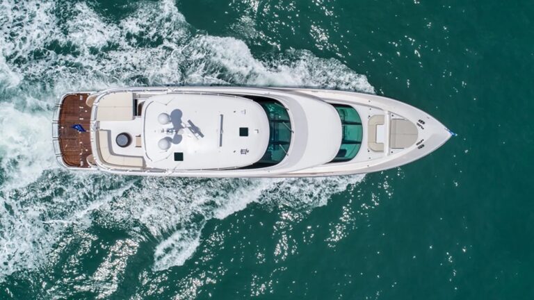 Luxury yacht NAYA MARYN