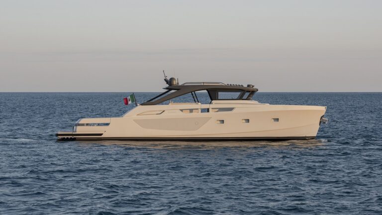 Motor yacht ALMOST THERE