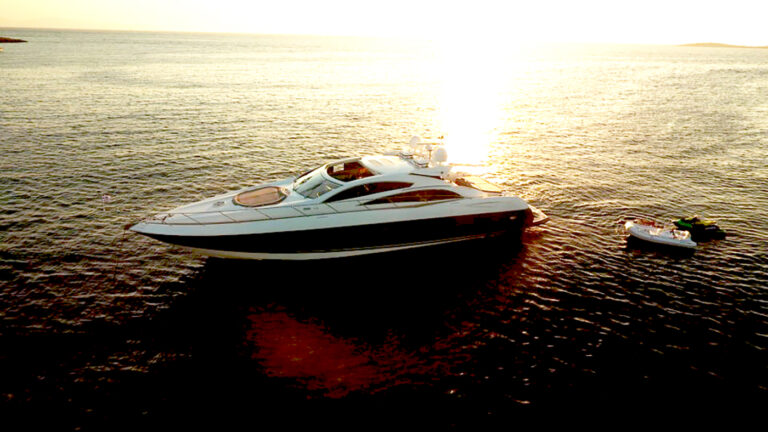 Motor yacht ELENTARI