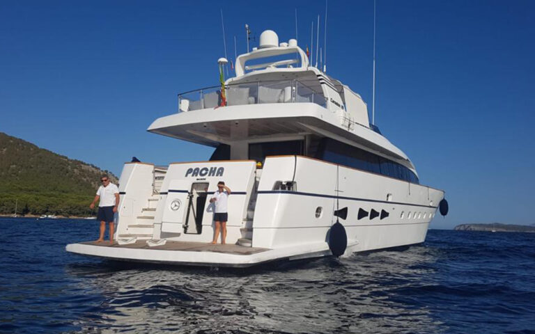 Motor yacht PACHA