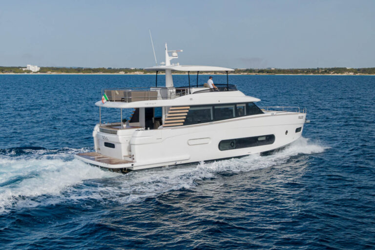 Motor yacht SOUL
