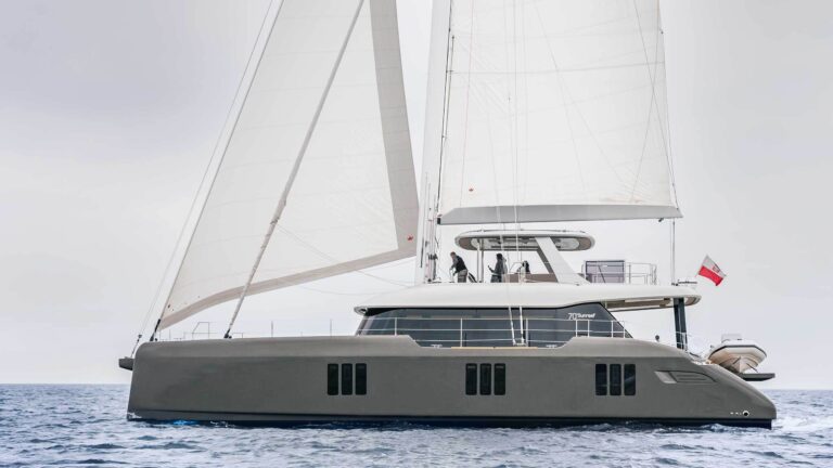 Super yacht GINETTE (sistership YOLO)