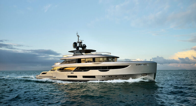 Luxury yacht LEXSEA