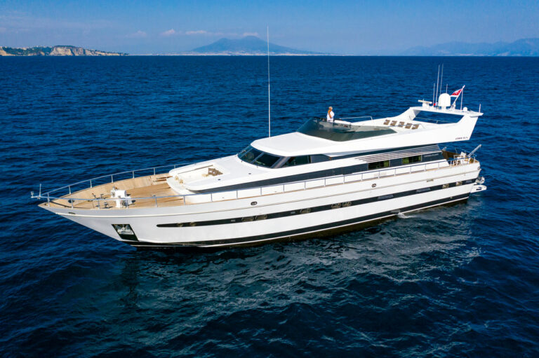 Luxury yacht SANDI IV