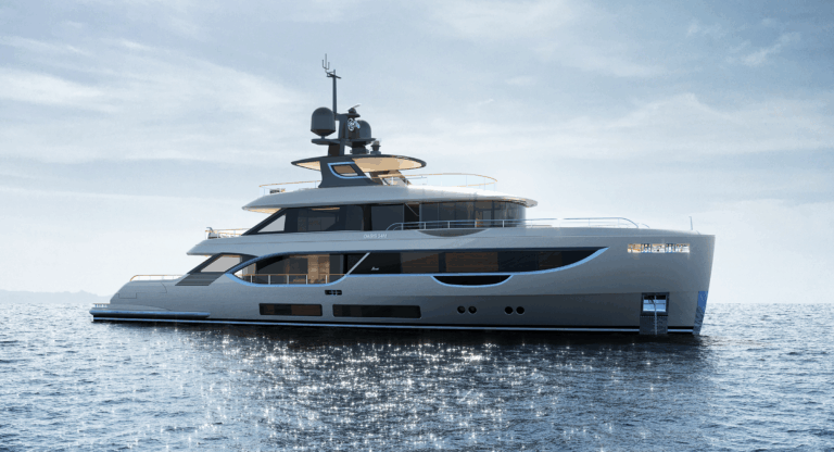 Luxury yacht UNKNOWN