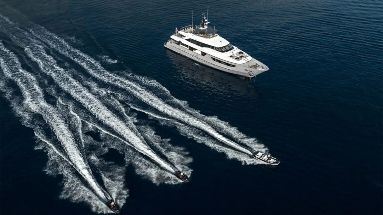 Motor yacht LES BRUXELLOIS