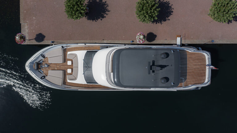 Super yacht DUTCH FALCON