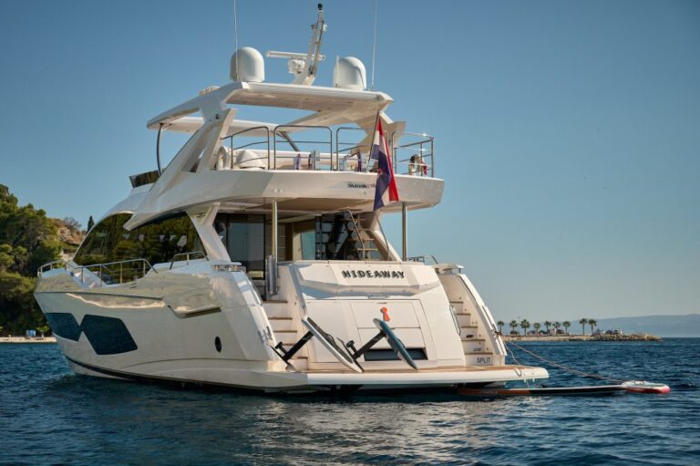 Super yacht HIDEAWAY I