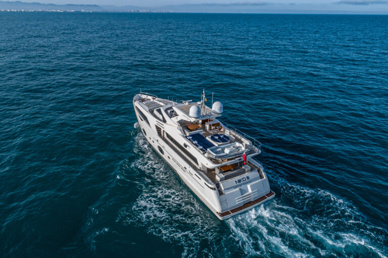 Super yacht NIKO III