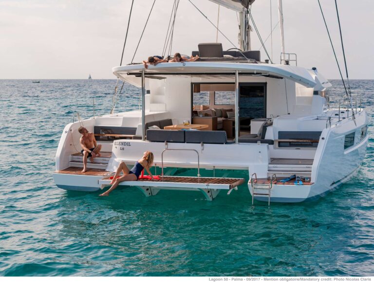 Super yacht ONEIDA 2
