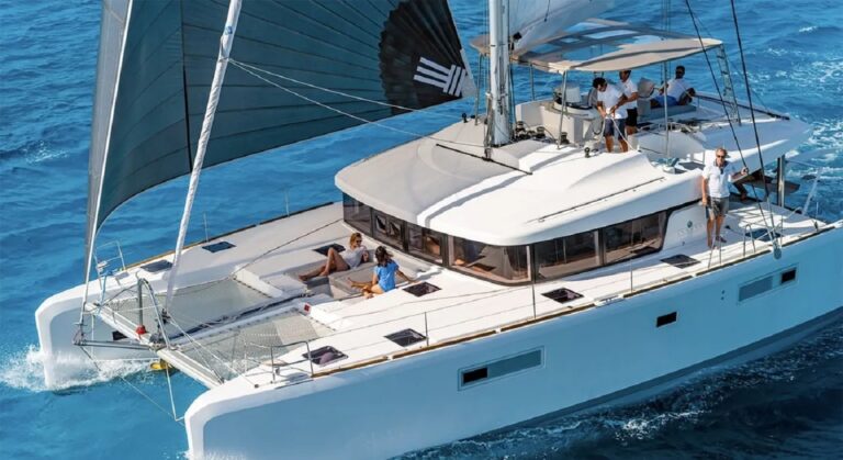 Super yacht PRINCESS BELLA