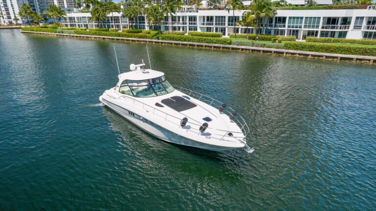 Super yacht SEADATED