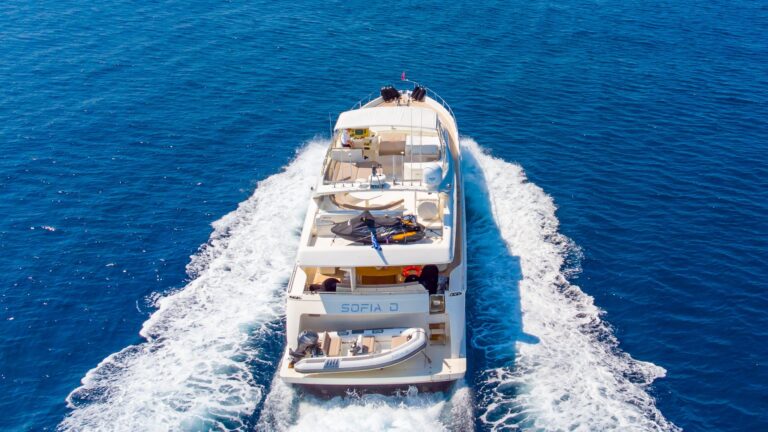 Super yacht SOFIA D